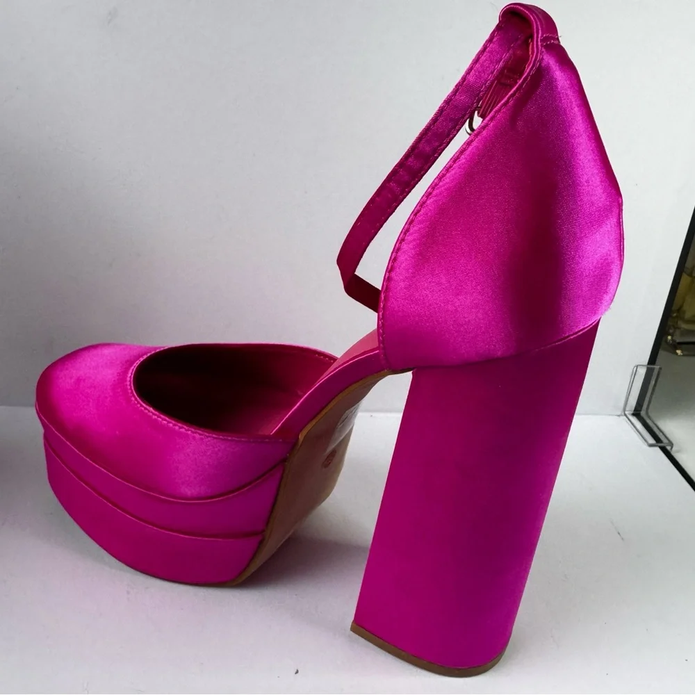 Barbie Hot Pink Platform Ankle Strap Block Heel Pumps Satin Size 8.5